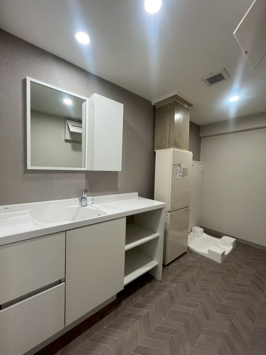 コンパクトな設備で広い空間を作る。新しい空間のつくり方【東京都江戸川区】